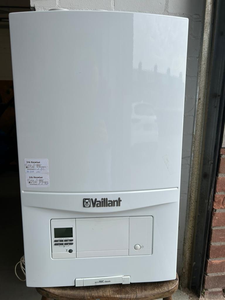 Vaillant VHR R4 cv ketel, Doe-het-zelf en Verbouw, Verwarming en Radiatoren, Ophalen, 30 tot 80 cm, Gebruikt, Cv-ketel of Combi-ketel