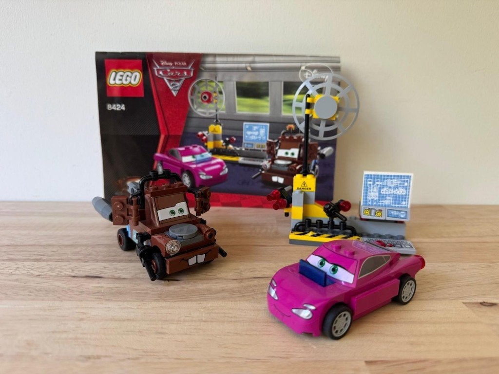 LEGO Cars 8424 Mater's Spy Zone - Compleet met instructies, Overige thema's, Lego, Compleet, Ophalen of Verzenden