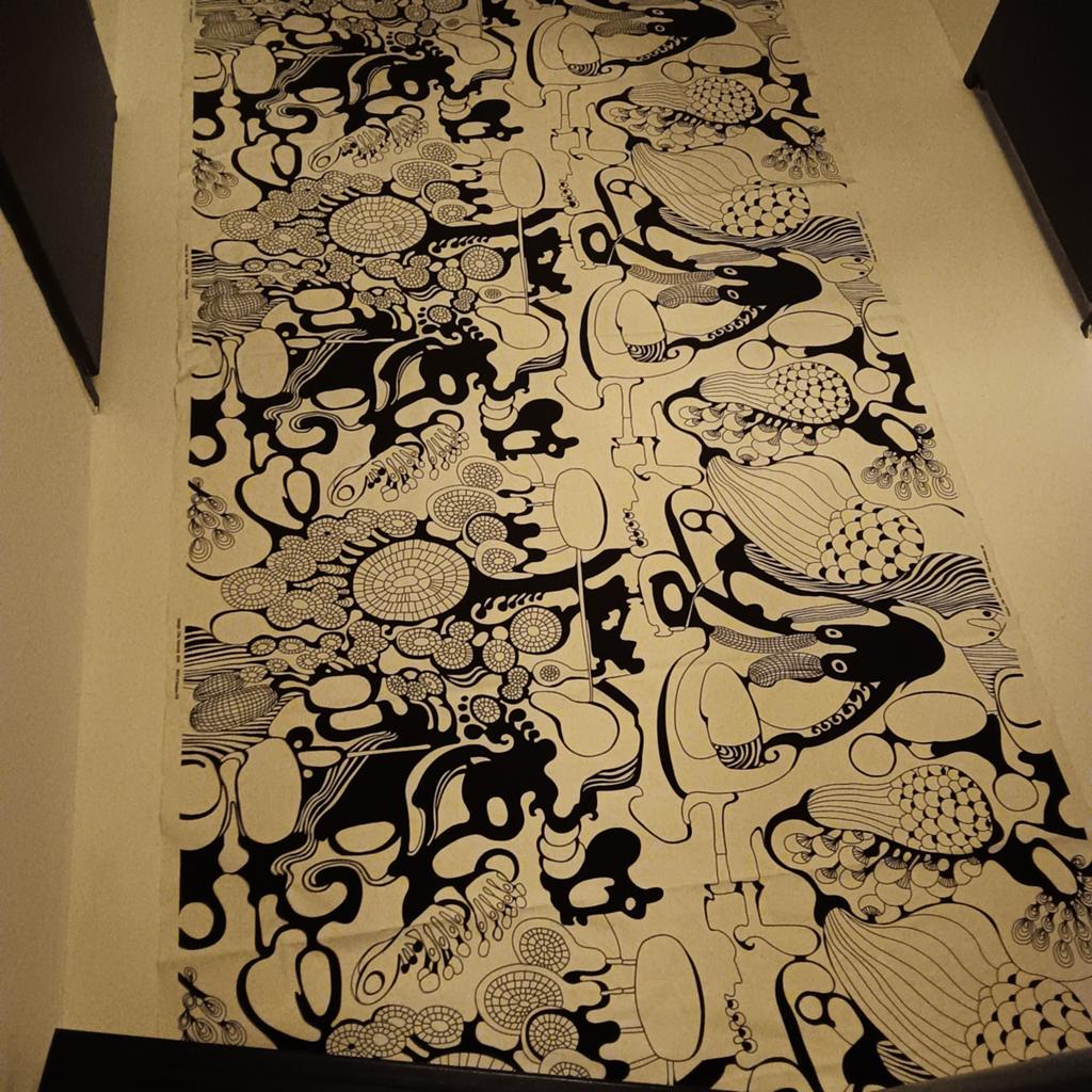 Vintage stof ontworpen door Cilla Ramnek 2008 voor IKEA, Hobby en Vrije tijd, Stoffen en Lappen, 120 cm of meer, Wit, Ophalen of Verzenden