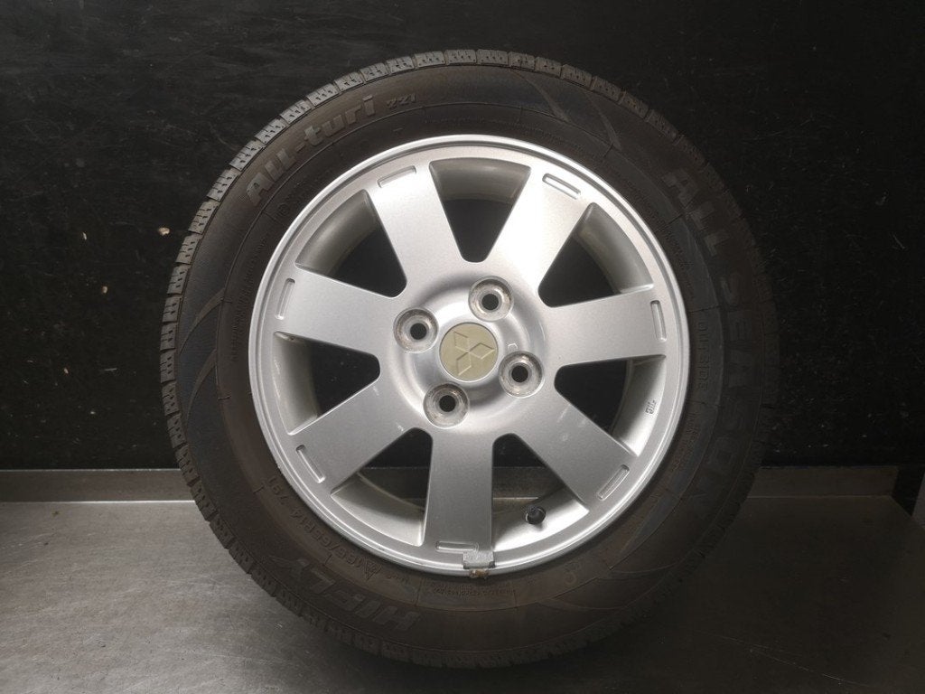 Velgen set + banden Mitsubishi Space S. 165-65-R14, 14 inch, Gebruikt, Ophalen of Verzenden, Band(en)