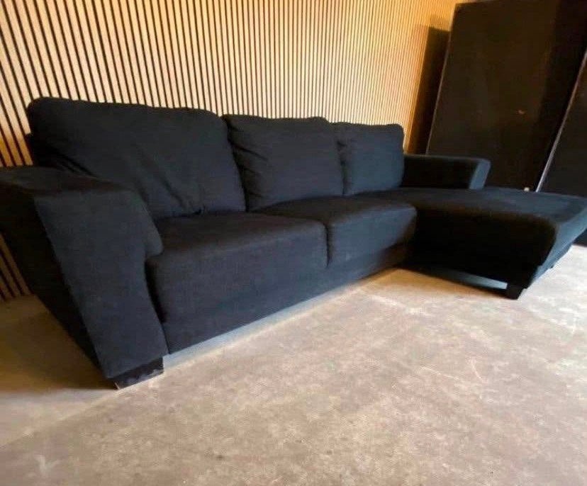 !!ACTIE!! ZWARTE COMPACTE HOEKBANK, DIRECT LEVERBAAR, Huis en Inrichting, 250 tot 300 cm, Hoekbank, Ophalen of Verzenden, Zo goed als nieuw