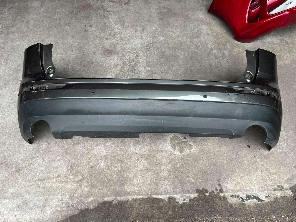 achterbumper xc60 6x pdc  31425198 vanaf 2017-2021, Gebruikt, Volvo, Bumper, Info@volvo.com