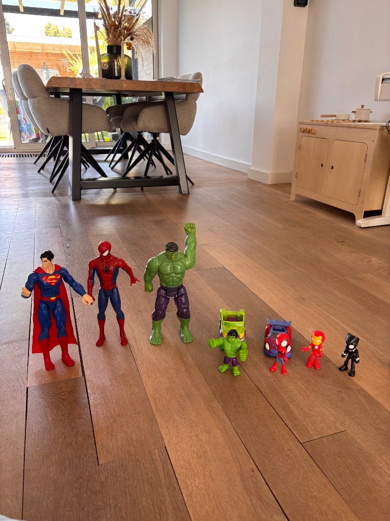 Spiderman poppetjes en auto’s, Ophalen, Zo goed als nieuw