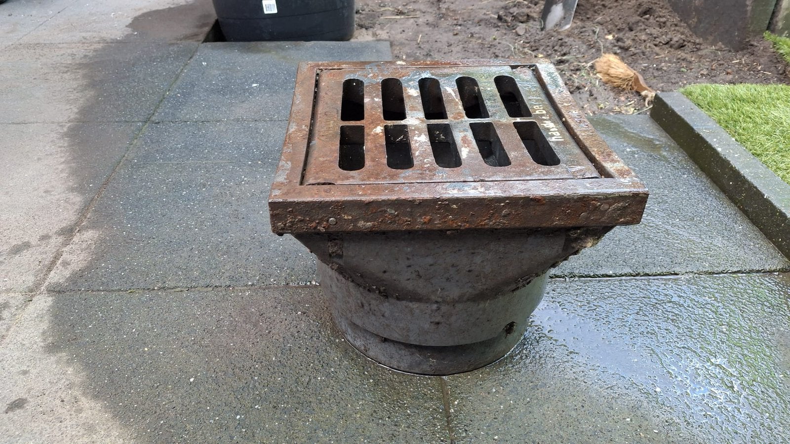 Wavin straatkolkput, Ophalen, Gebruikt, 20 tot 40 mm, Minder dan 2 meter