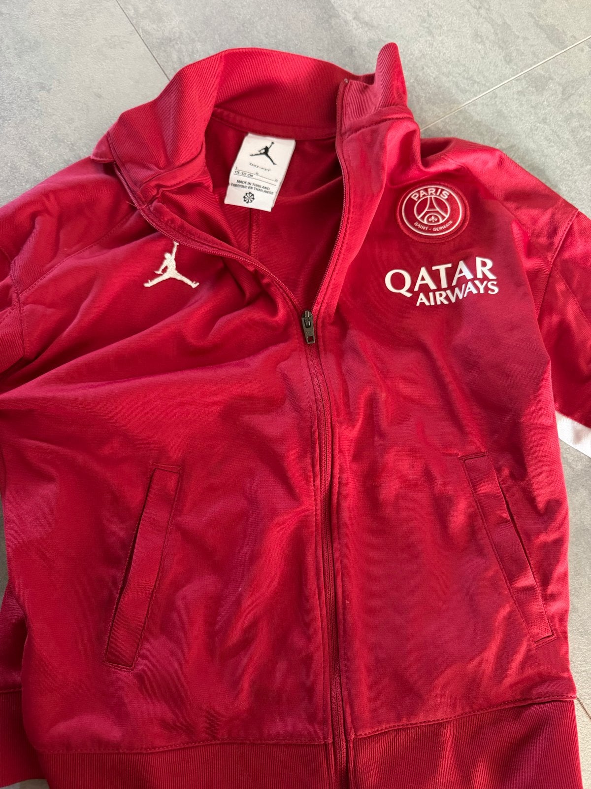 PSG Trainingspak Jongen - Rood/Blauw - Maat 116-122 cm, Ophalen of Verzenden, Gebruikt, Jongen