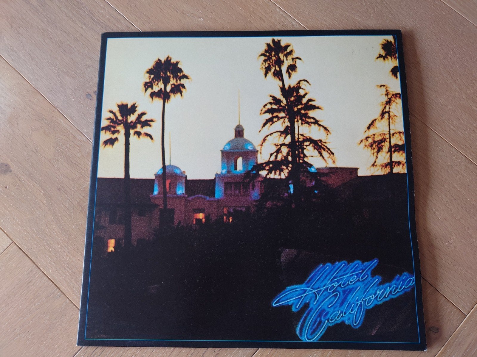 Eagles - Hotel California LP (Originele persing), LP, Rock, Gebruikt, Inclusief poster