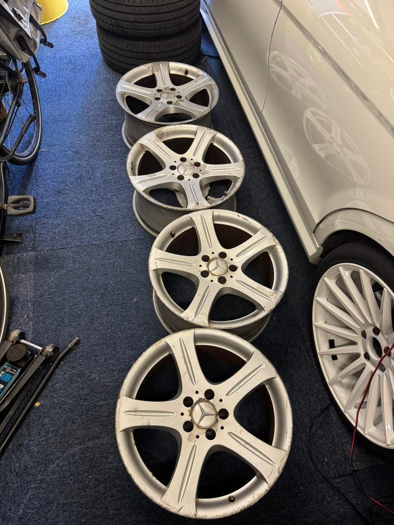 Originele 18inch breedset mercedes, Ophalen, 18 inch, Velg(en), Zomerbanden