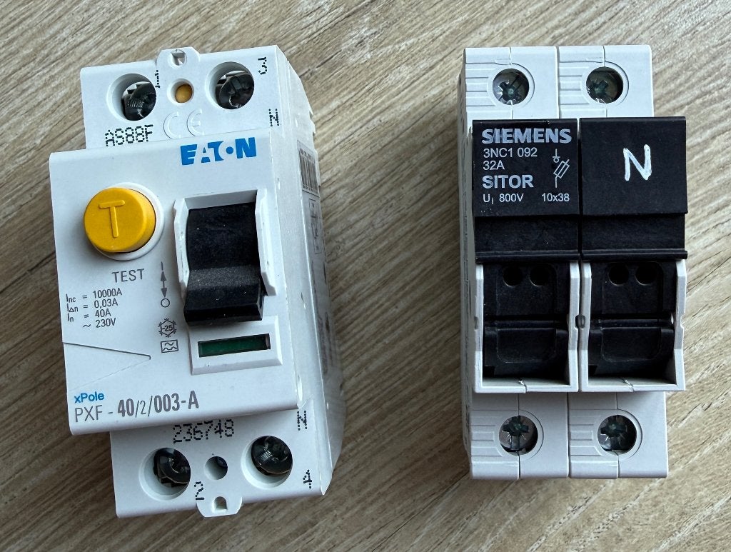 Siemens Sitor automaat / zekeringhouder & Aardlek schakelaar, Doe-het-zelf en Verbouw, Elektra en Kabels, Ophalen of Verzenden