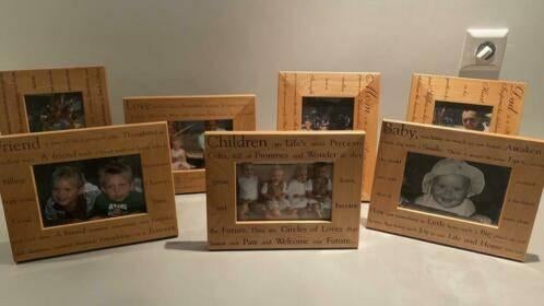 Houten fotolijsten met tekst op frame, € 12,50 per stuk, Ophalen of Verzenden, Zo goed als nieuw