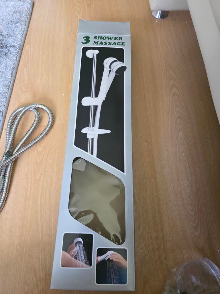 Doucheset met  massage- Nieuw in doos, Ophalen of Verzenden, Nieuw, Chroom, Douche