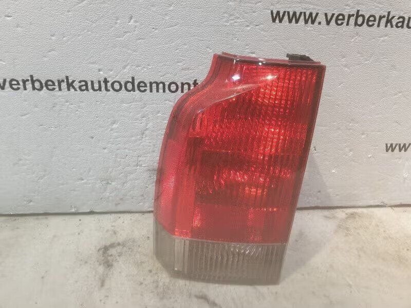 ACHTERLICHT LINKS onderste deel Volvo V70 (SW) (152861), Auto-onderdelen, Gebruikt, Info@volvocars.com, Ophalen of Verzenden, Volvo