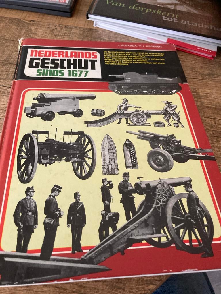 Nederlands Geschut Sinds 1677 - Artillerie Historie, Boeken, Oorlog en Militair, Gelezen, Landmacht, Voor 1940, Ophalen of Verzenden