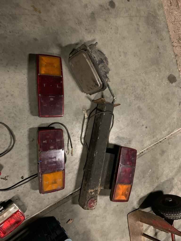 Mercedes verlichting, Ophalen, Gebruikt