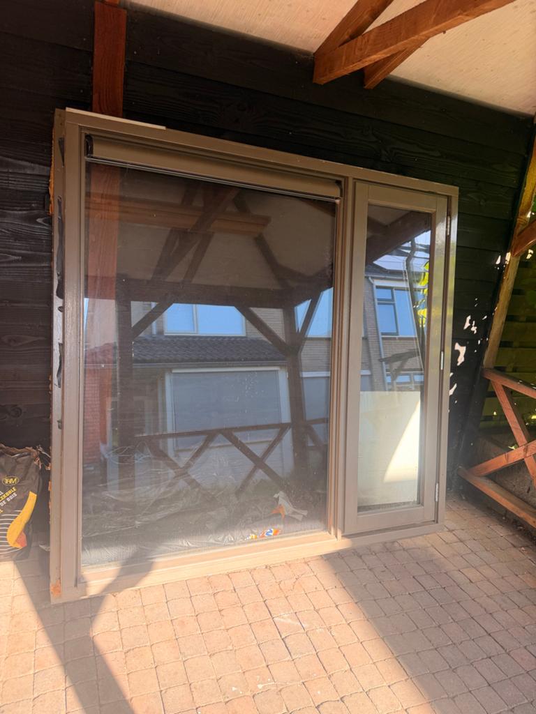 Kozijn met raam zgan HR+++ glas nieuwprijs 1200€, Ophalen, Nieuw, Hout, Raamkozijn