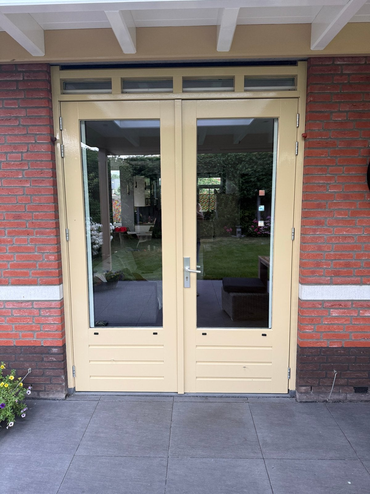Dubbele tuindeuren met horren en bovenlicht, Ophalen, Gebruikt, Buitendeur, Hout