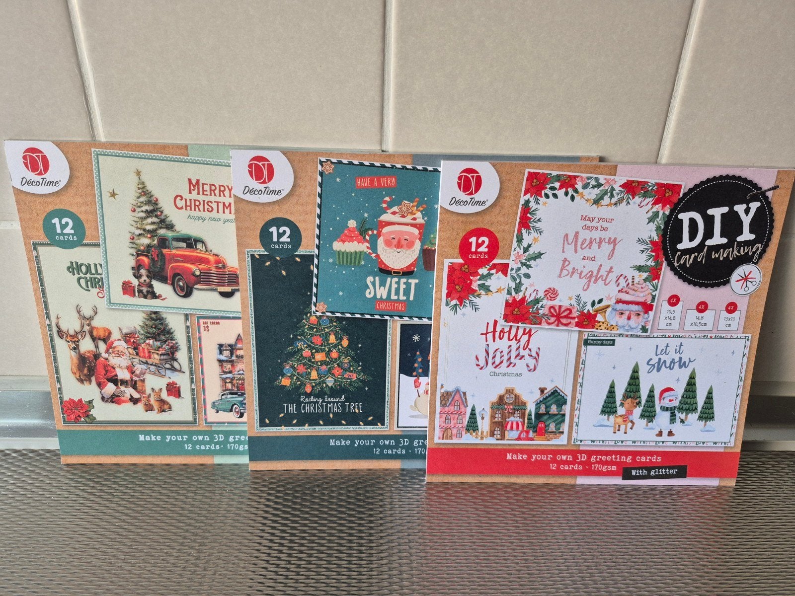 3 UITDRUKBOEKJES 3D KERSTKAARTEN MAKEN NIEUW, Ophalen, Nieuw, Kerst, Overige typen