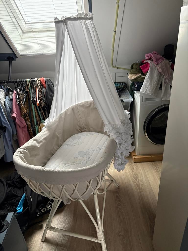Wieg, Kinderen en Baby's, Babywiegjes en Ledikanten, Ophalen, Gebruikt, Wieg