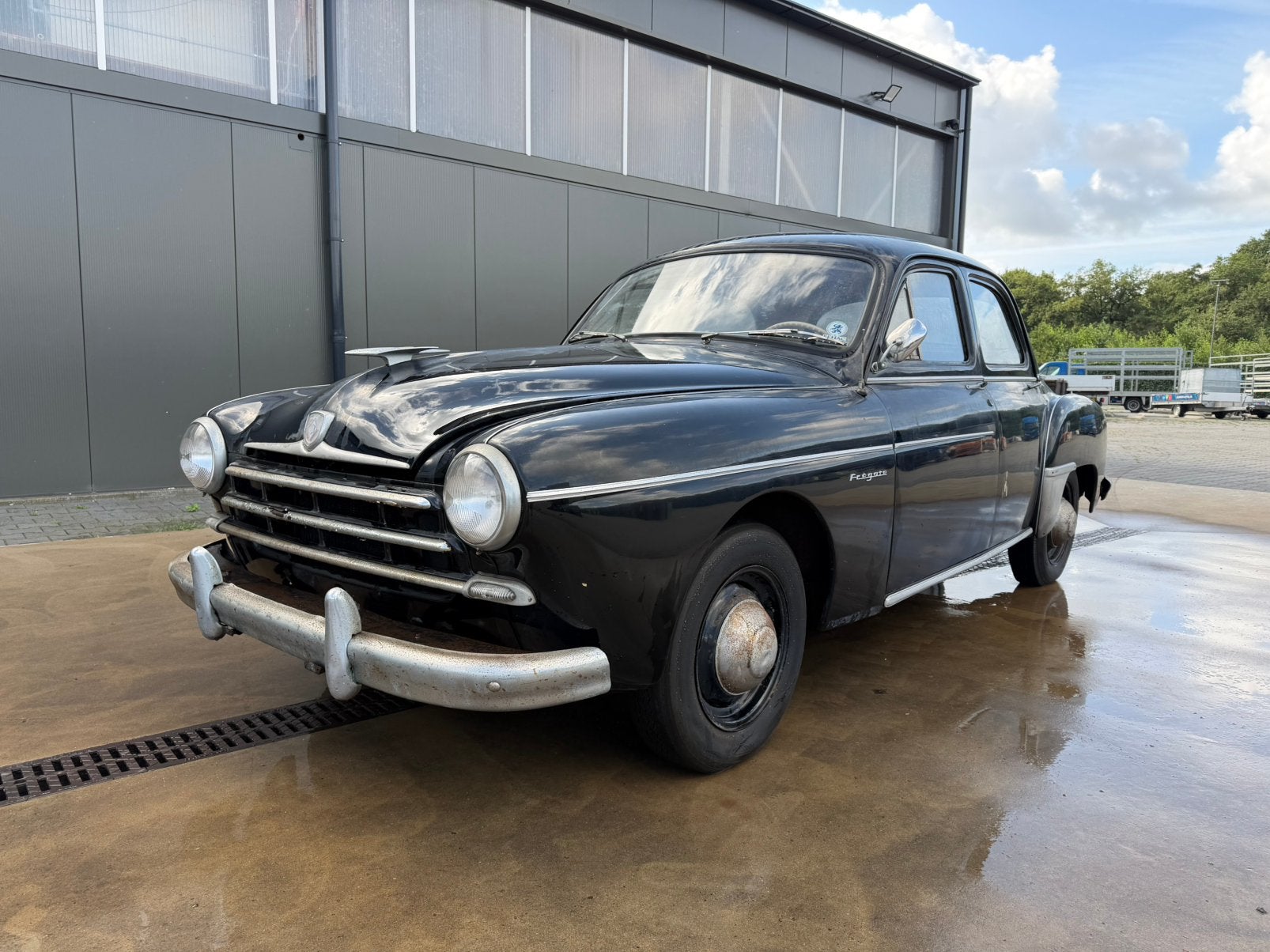 Renault Fregate  1951-1960 Project, Auto's, Achterwielaandrijving, Renault, Zwart, Handgeschakeld