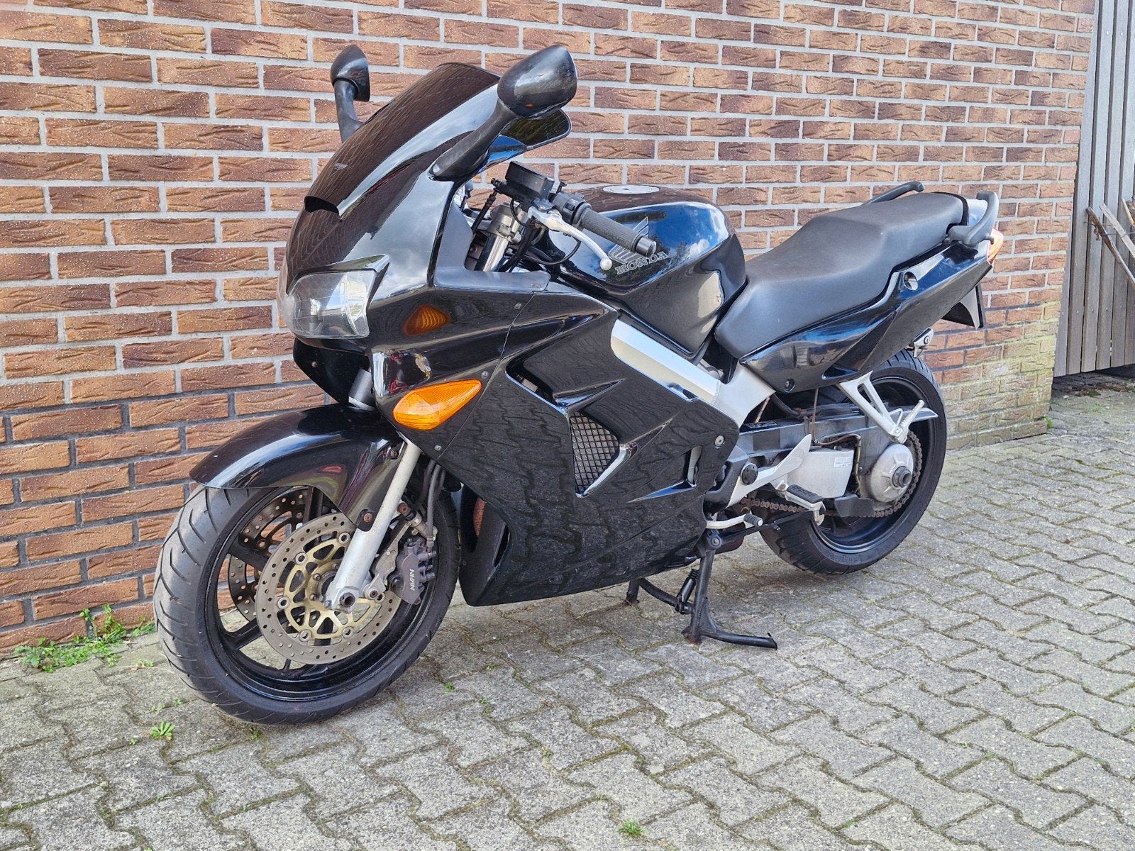Honda VFR 800 FI uit 2000. vfr800, Motoren, 4 cilinders, Sport, Meer dan 35 kW, 800 cc