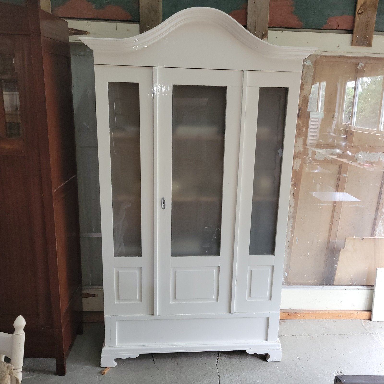 Brocante oude ondiepe kast servieskast keukenkast, Ophalen