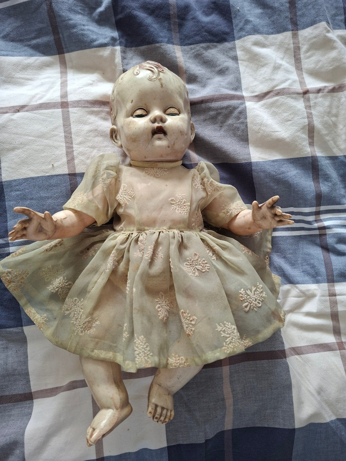 Antieke Penlicore Babypop - Made in England, Verzamelen, Poppen, Ophalen of Verzenden, Gebruikt, Babypop