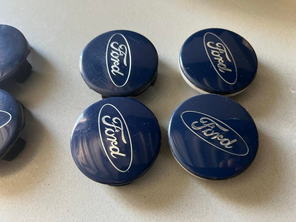 Ford wieldoppen / naafdoppen - set van 4, Ophalen of Verzenden, Gebruikt, Ford