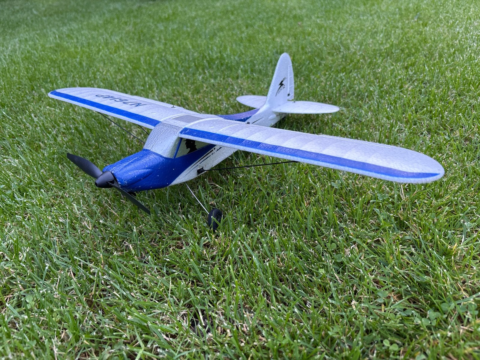 RC Vliegtuig voor beginners - Compleet met lader en zender, Ophalen of Verzenden, Gebruikt, Elektro, RTF (Ready to Fly)