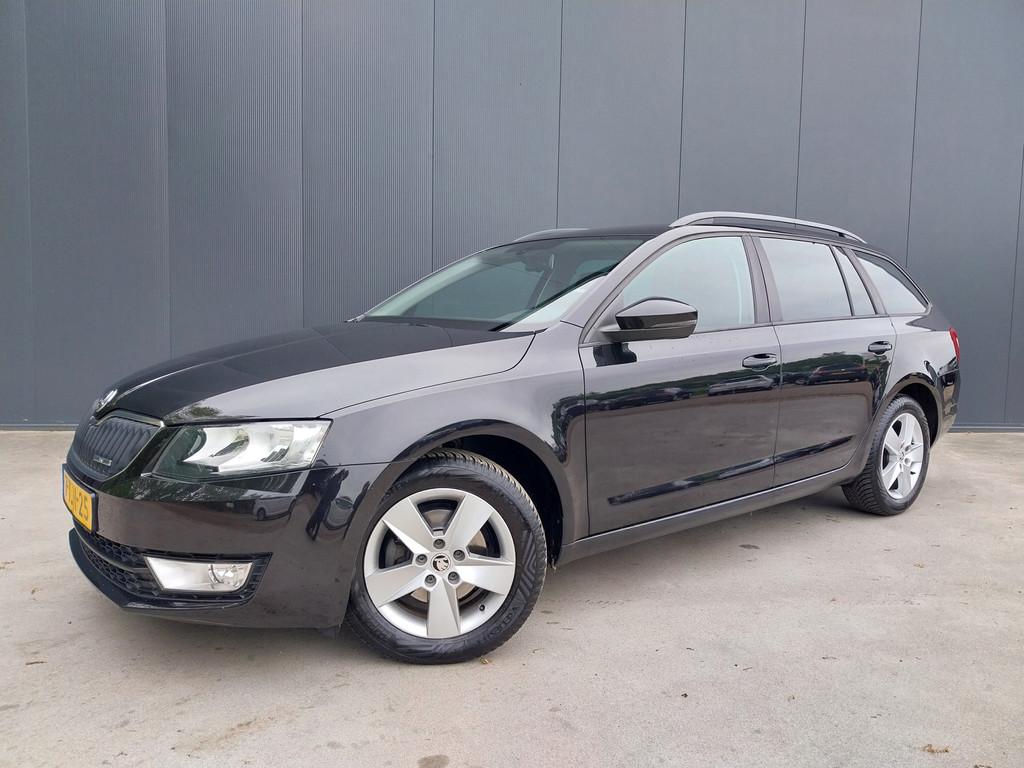 Skoda Octavia Combi 1.6 TDI Greenline Businessline CRUISE EC, Auto's, Skoda, Voorwielaandrijving, Euro 5, Gebruikt, 4 cilinders
