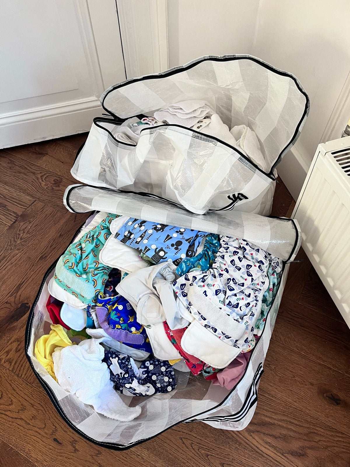 Grote partij wasbare luiers en inleggers with diaper bucket, Ophalen of Verzenden, Gebruikt