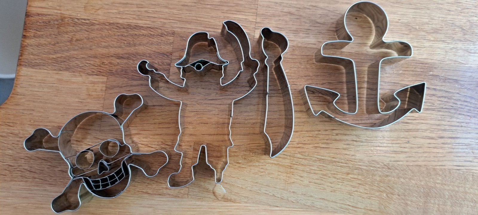 Piraten uitstekers set (doodshoofd, zwaard, piraat, anker), Overige typen, Zilver, Ophalen of Verzenden, Zo goed als nieuw