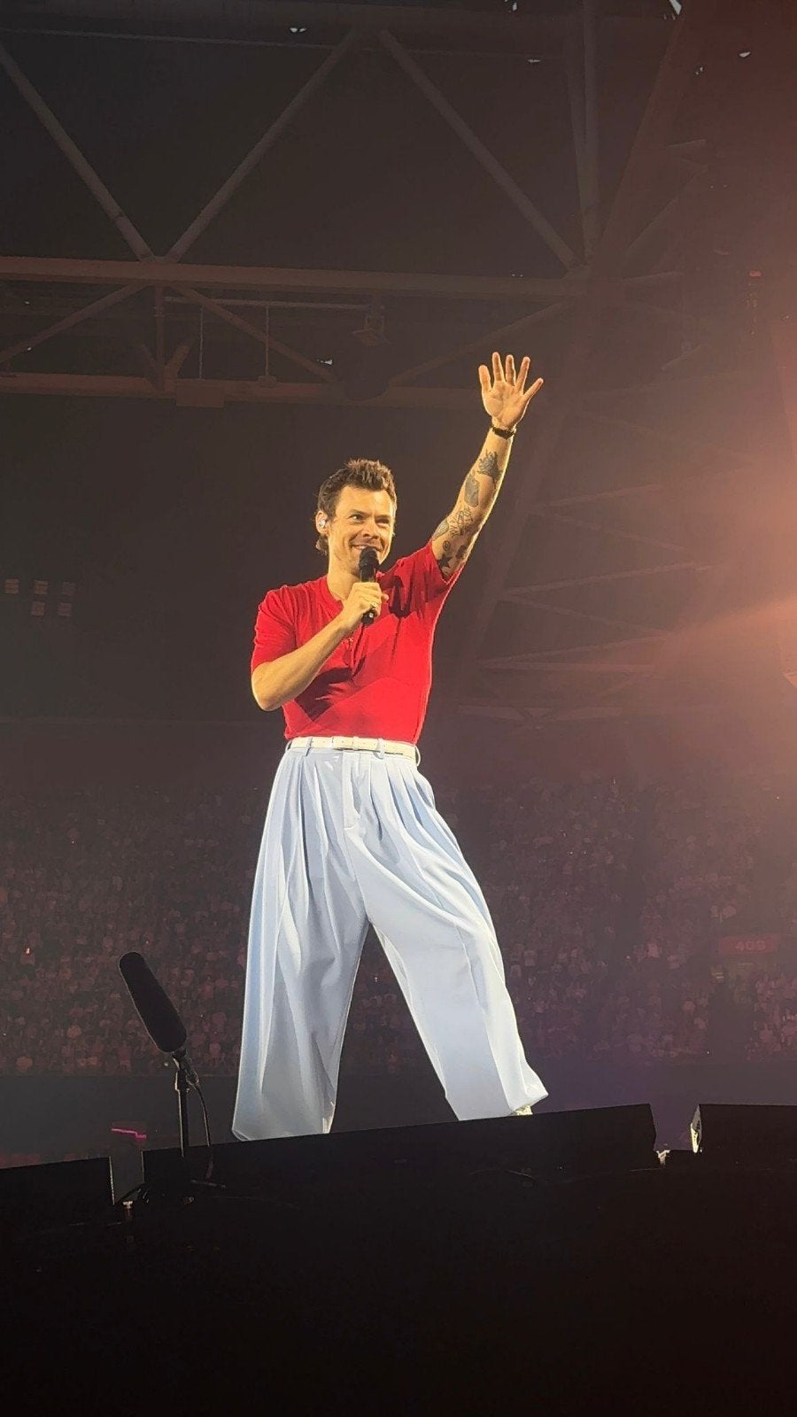 Harry styles ticket 5 juni GEZOCHT gratis of heel goedkoop, Eén persoon, Juni