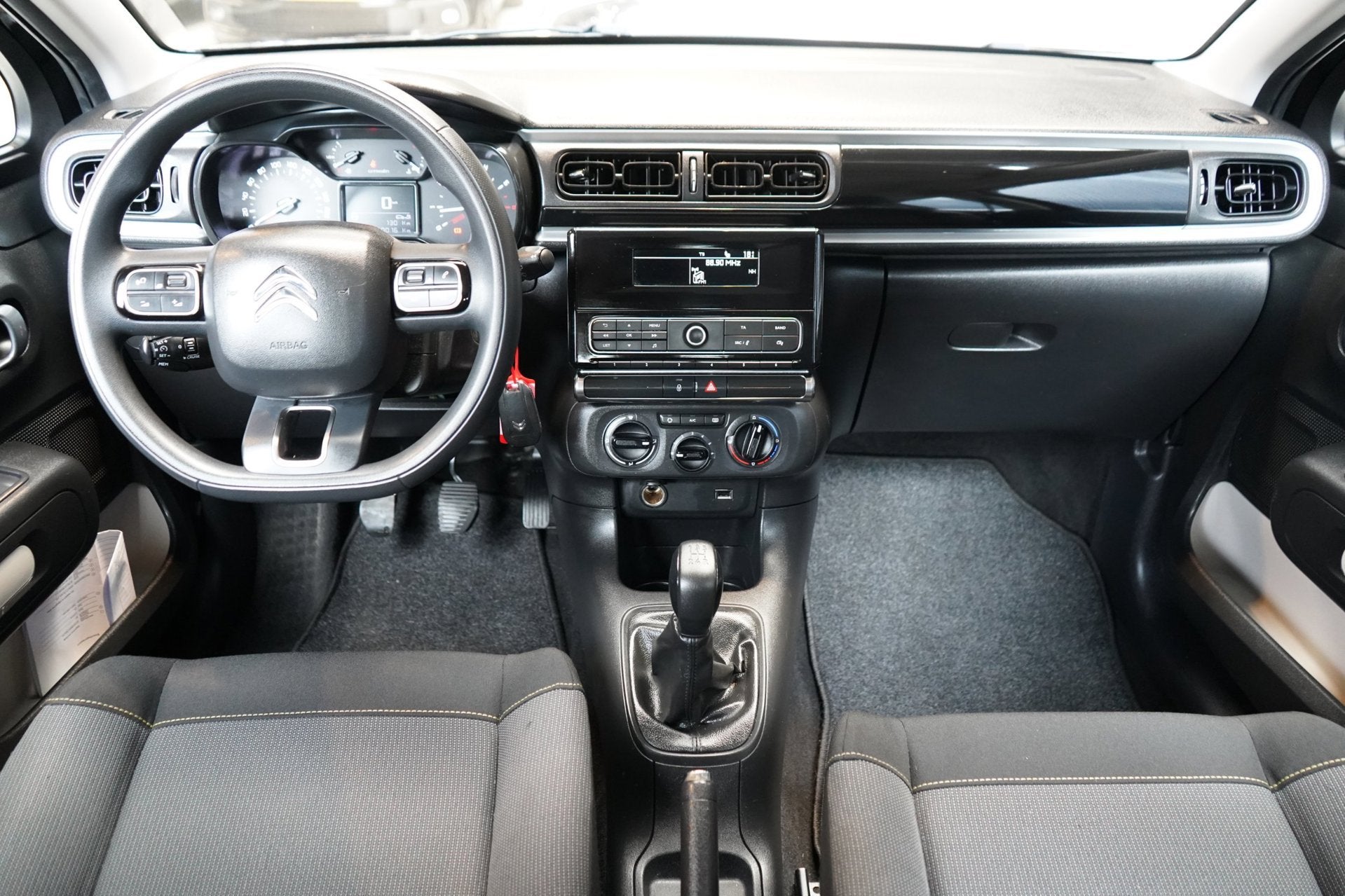 Citroen C3 1.2 PureTech S&S Feel | AIRCO | CRUISE | PDC | EL, 83 pk, 450 kg, Euro 6, 1199 cc