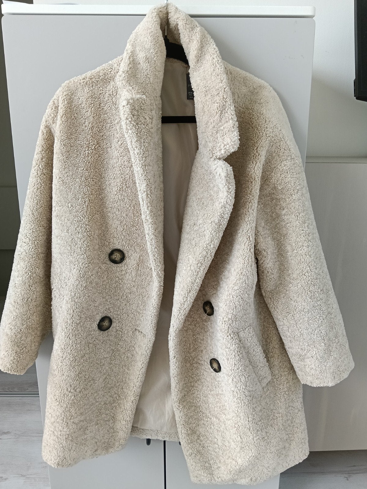 Dames teddy jas maat S - Crèmekleurig, Ophalen of Verzenden, Zo goed als nieuw, Maat 36 (S), Beige