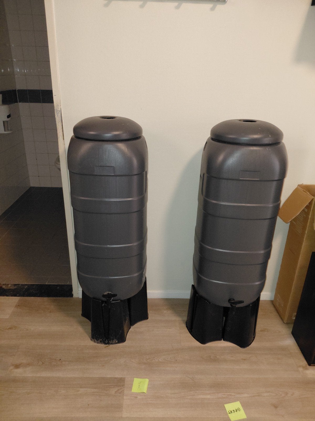 Regenton zo goed als nieuw, Ophalen, Kunststof, Met kraantje, 150 liter of meer