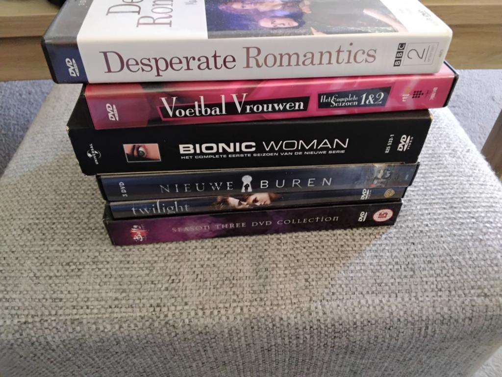 6 dvd boxen samen voor 5,00, Ophalen of Verzenden, Zo goed als nieuw