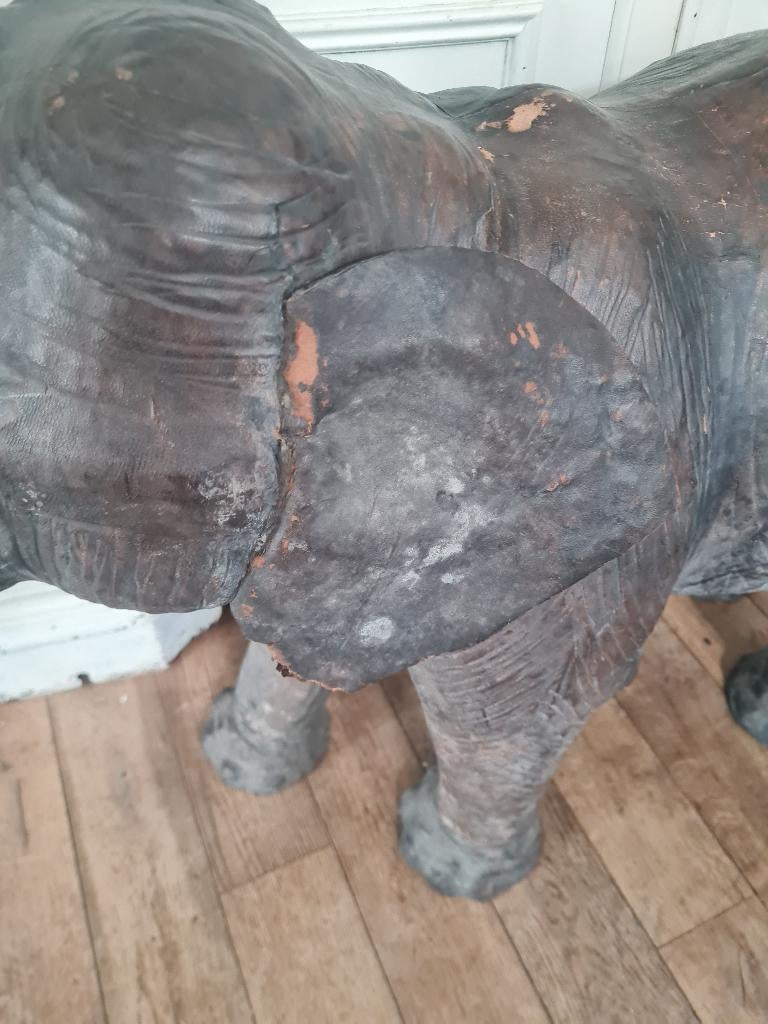 Antieke Victoriaanse grote leren Olifant, Antiek en Kunst, Ophalen