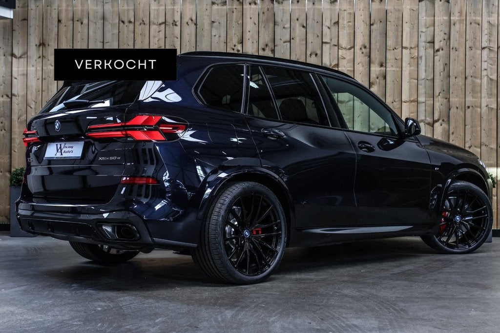 BMW X5 XDrive50e M-Sport Pro *Sky-Lounge*B&W*M-Stoelen*Achte, Gebruikt, 2395 kg, Zwart, Bedrijf