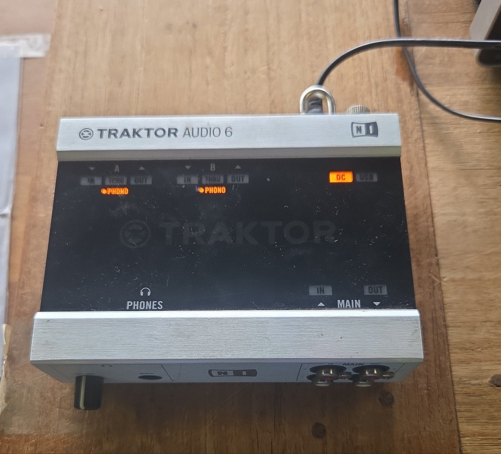 Traktor Audio 6, Overige merken, Gebruikt, Ophalen of Verzenden, X