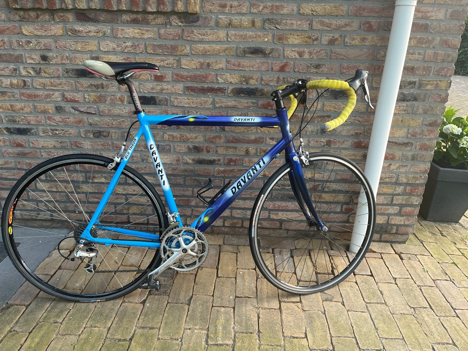 Davanti racefiets - Blauw/Lichtblauw - Shimano 105, 28 inch, Gebruikt, Aluminium, 57 tot 61 cm