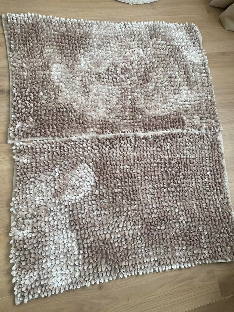Nieuw badmat bad mat beige koper goud glanzend badkamer, Huis en Inrichting, Badkamer | Badtextiel en Accessoires, Nieuw, Ophalen of Verzenden