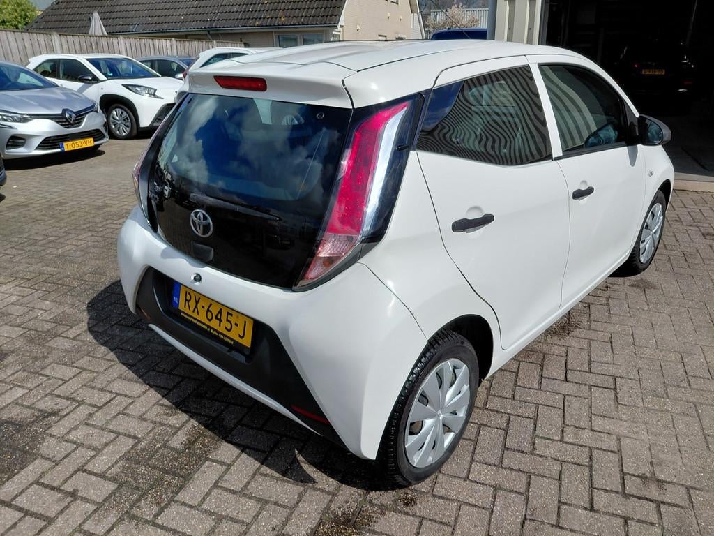 Toyota Aygo 1.0 VVT-i x-fun, Auto's, Voorwielaandrijving, Gebruikt, Euro 6, Wit
