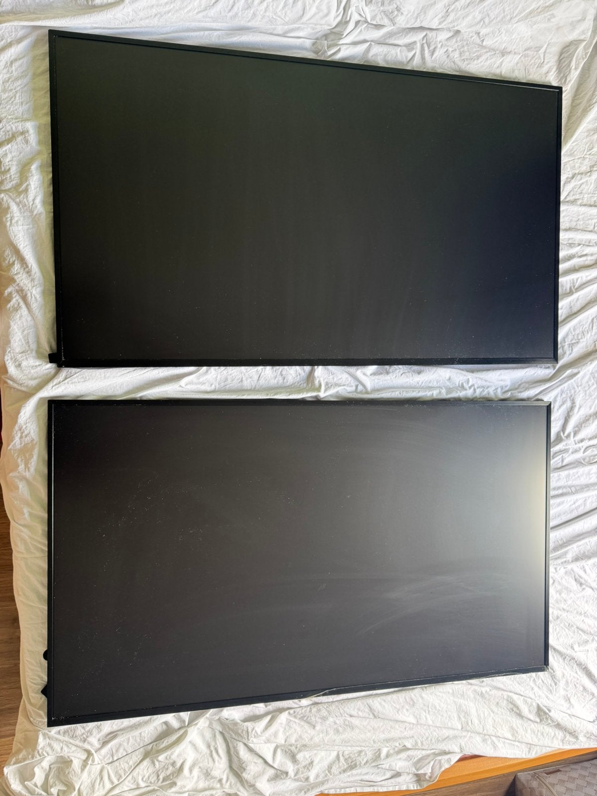 2 reclame schermen zo goed als nieuw., Ophalen of Verzenden, Zo goed als nieuw, 60 Hz of minder, IPS