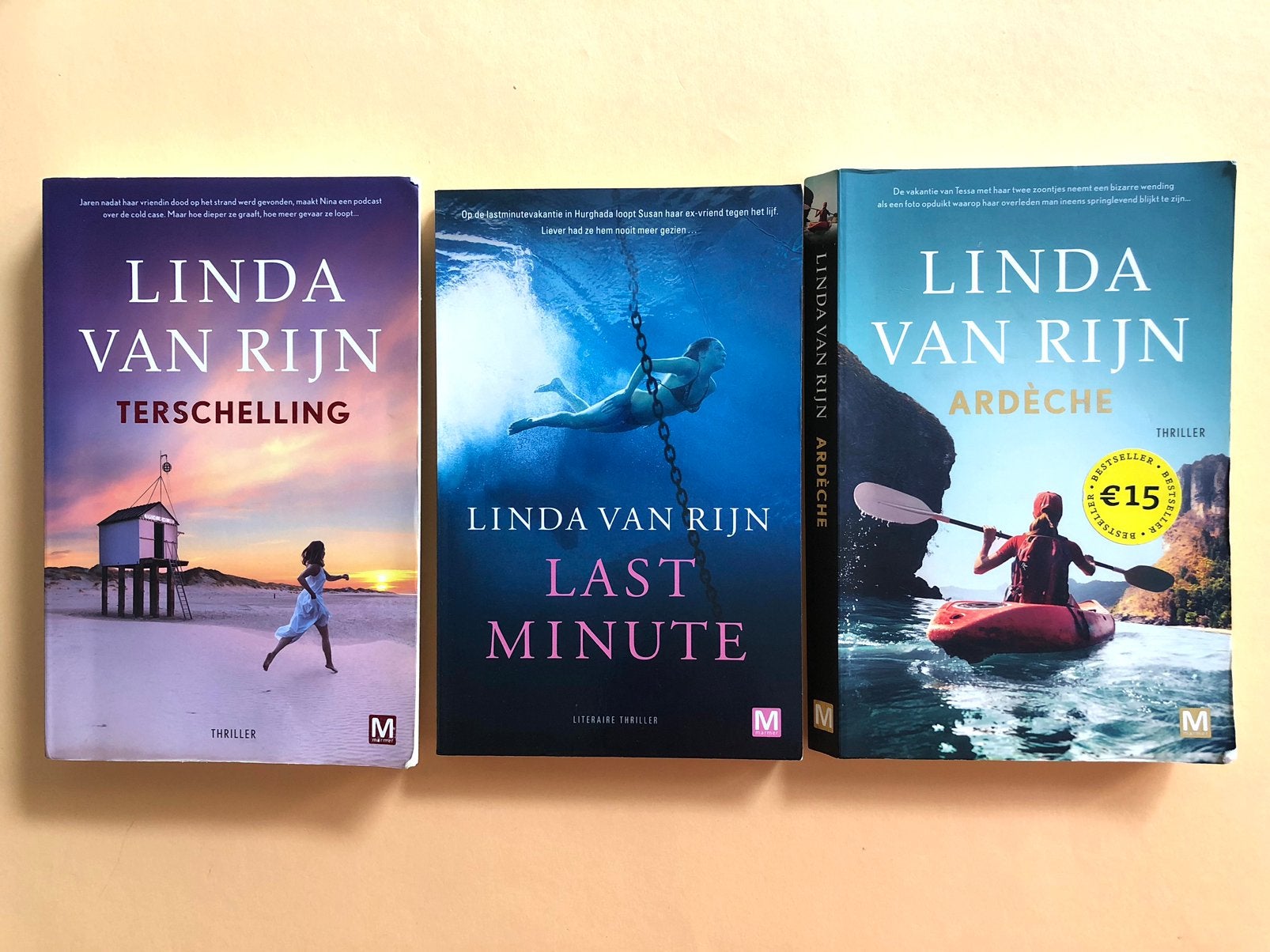 Thrillers van Linda van Rijn, Ophalen of Verzenden, Gelezen