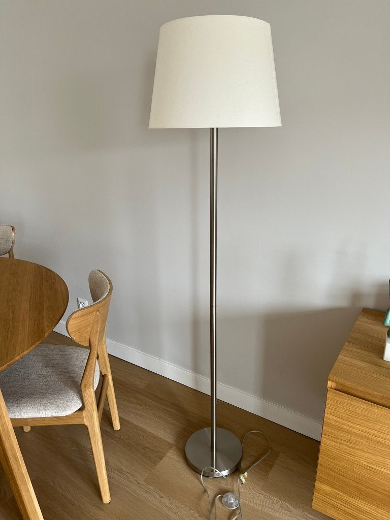 Vloerlamp van Ikea, Huis en Inrichting, Lampen | Vloerlampen, Ophalen, Zo goed als nieuw, Metaal, 150 tot 200 cm