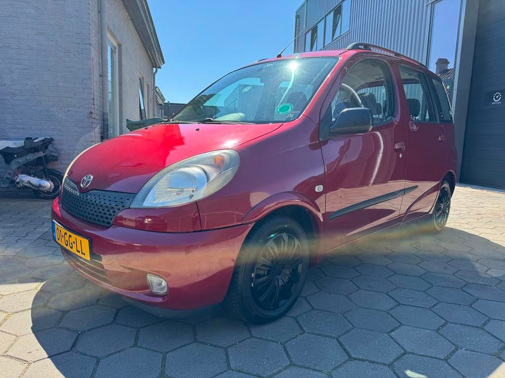 Toyota Yaris Verso 1.3-16V VVT-i Sol - AUTOMAAT - LAGE KM/ N, Auto's, Toyota, 1299 cc, 4 cilinders, 400 kg, Yaris Verso