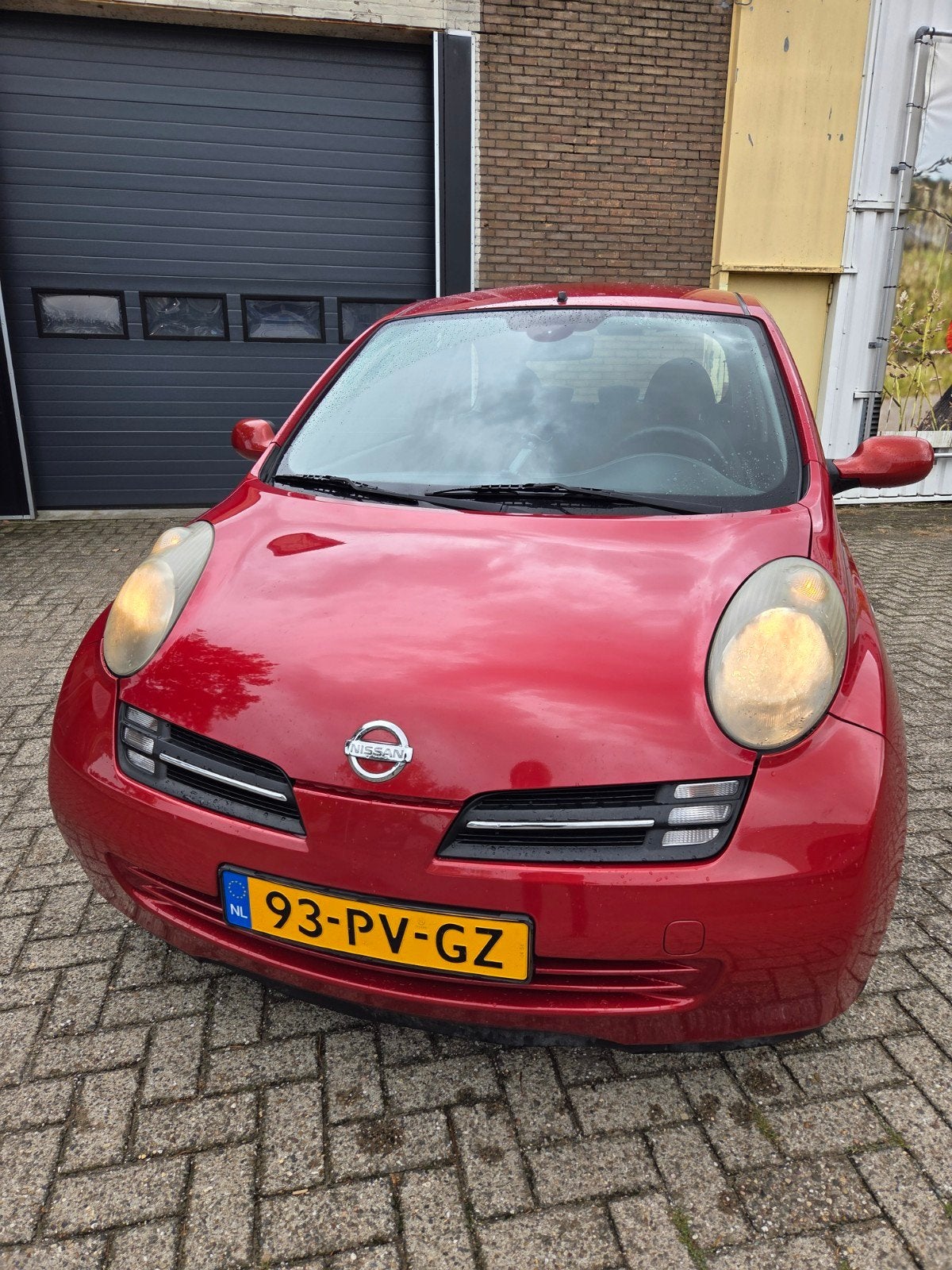 Nissan Micra 1.2 59KW 3DR 2004 Rood, Auto's, Nissan, Voorwielaandrijving, 31 €/maand, 4 cilinders, Origineel Nederlands