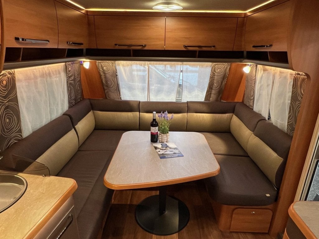 Eriba Nova GL 545 airco, luifel, fransbed, mover top staat, Rondzit, Bedrijf, Overige typen, Eriba