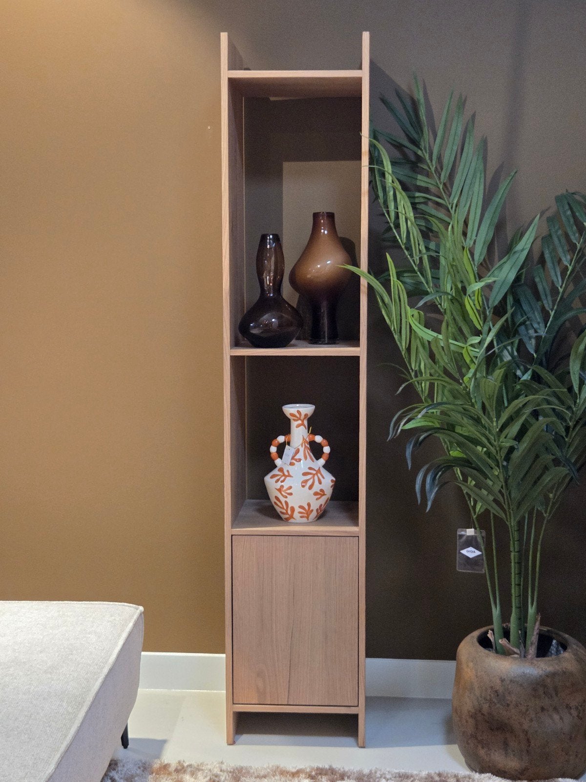Smalle houten kast met deur., Ophalen, 25 tot 50 cm, Minder dan 150 cm