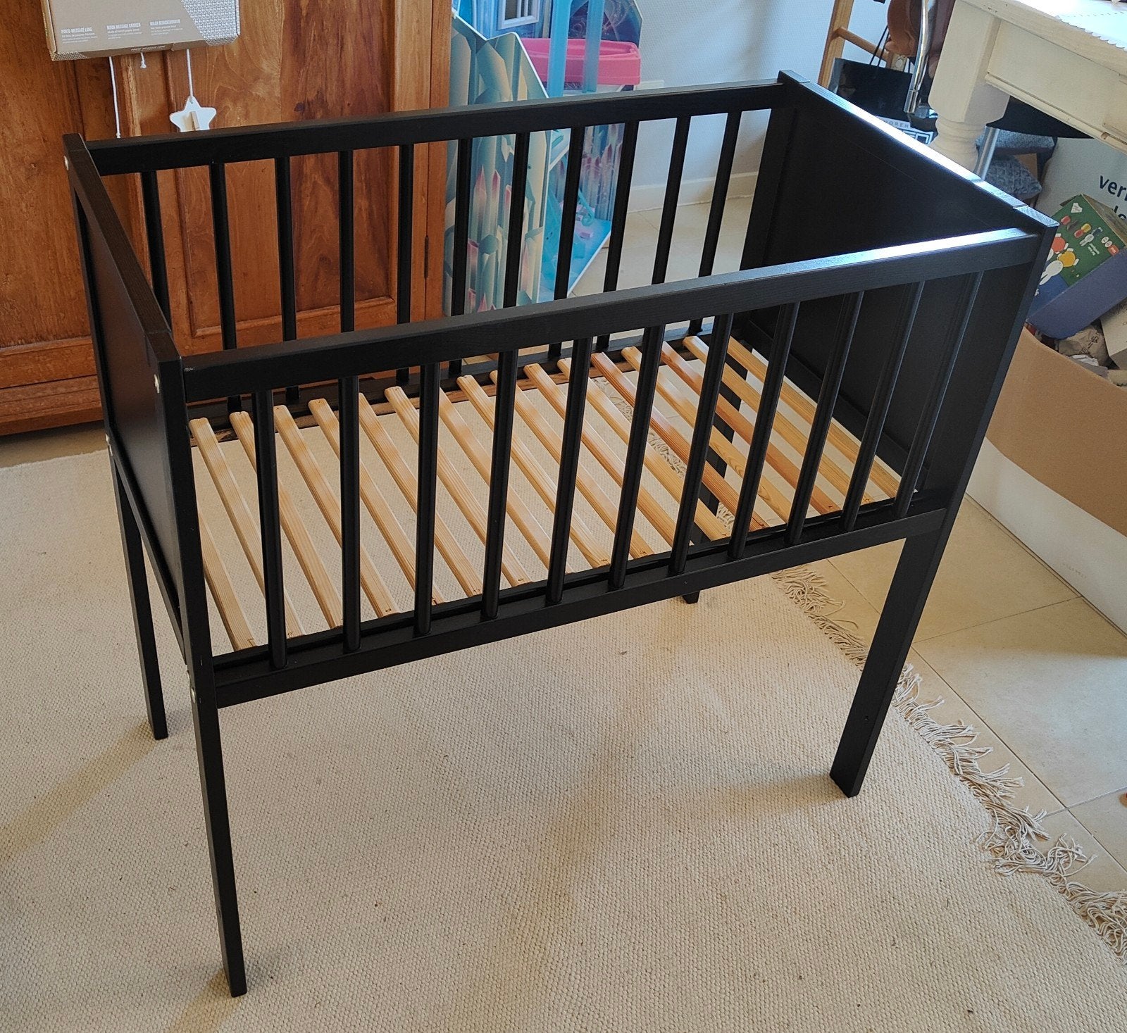 Wiegje zwart 80x40, Kinderen en Baby's, Babywiegjes en Ledikanten, Ophalen, Wieg