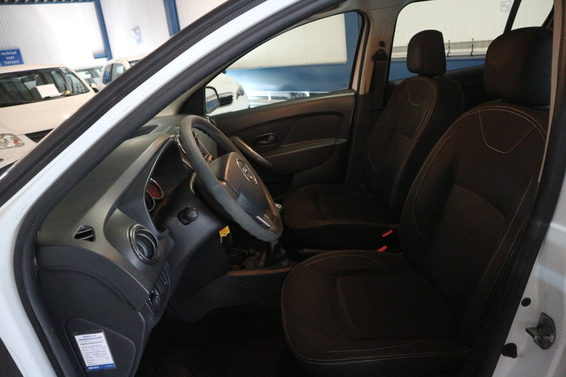 Dacia Sandero 0.9 TCe Lauréate / AC / HAAK / NAP KM STAND !, Auto's, Voorwielaandrijving, Gebruikt, 31 €/maand, 937 kg